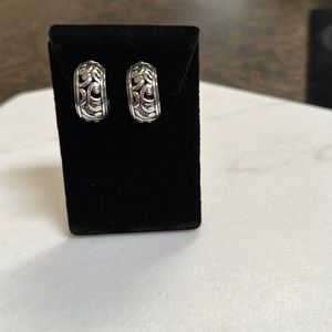Silpada sterling silver CLIP earrings
